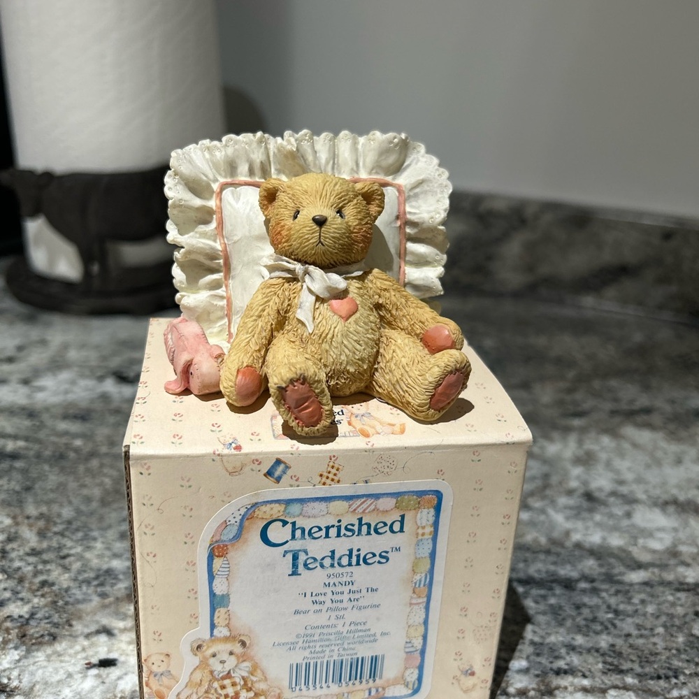 Hamilton Mandy Bear Figurine with Heart